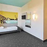 Hotel Hafen 3*