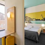 Hotel Hafen 3*