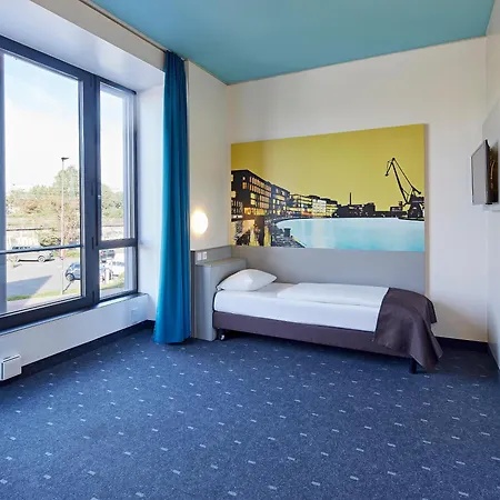 Hafen Hotel 3*